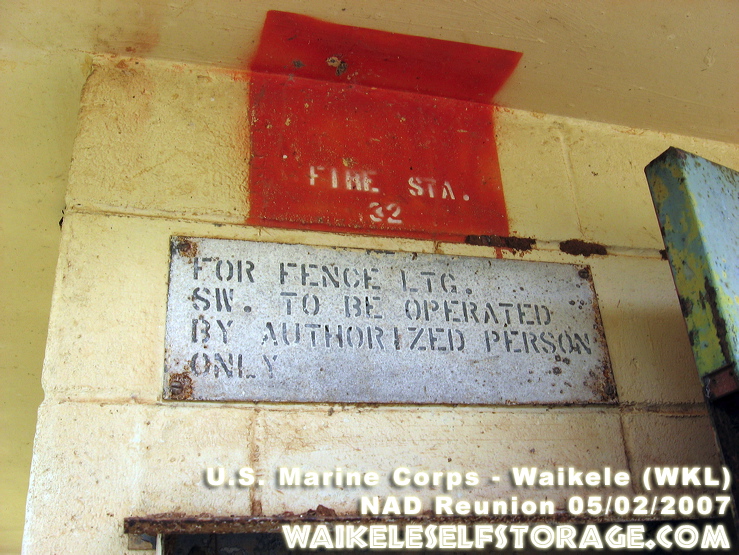 fence-lighting-sign.jpg